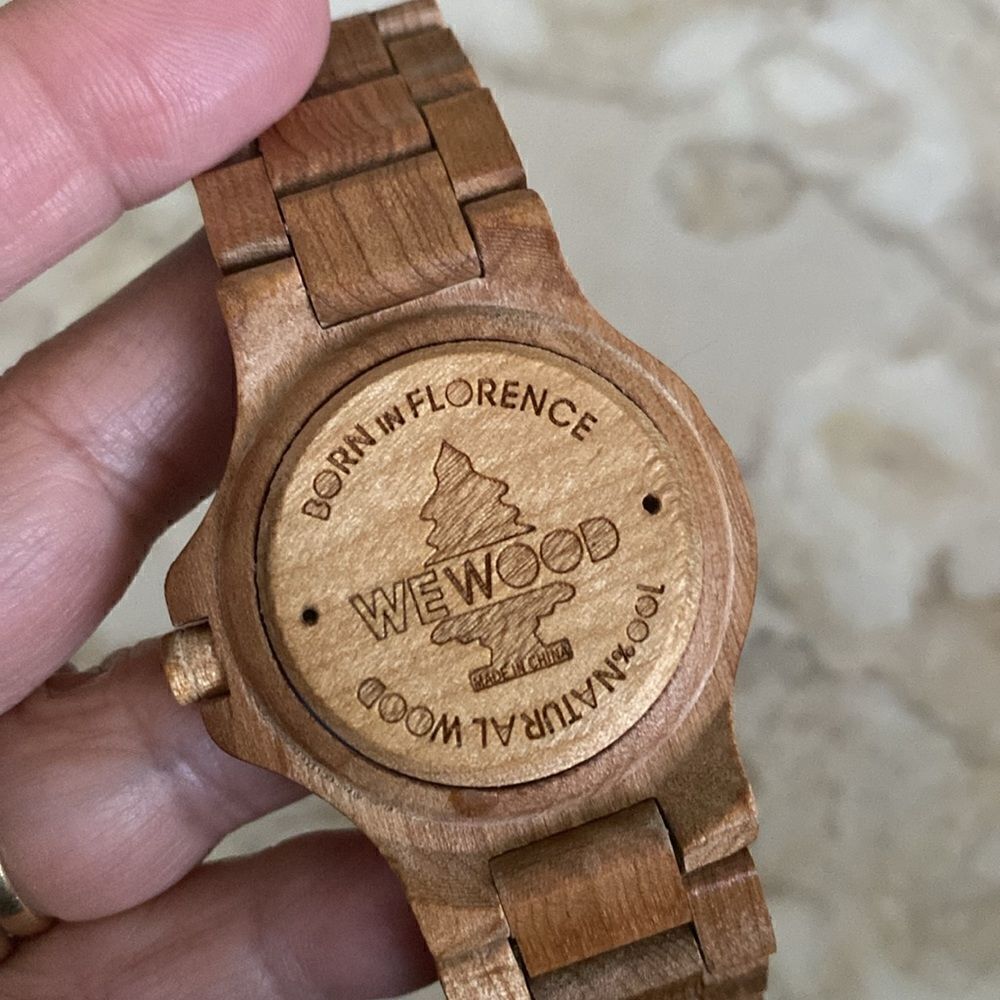 WeWood Chunky Natural Wood Wristwatch - Picture 9 of 11